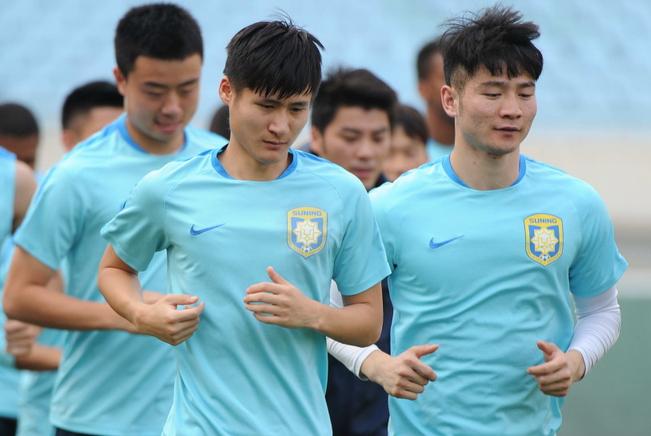 关于恒大客场力克苏宁，拿下宝贵三分的信息