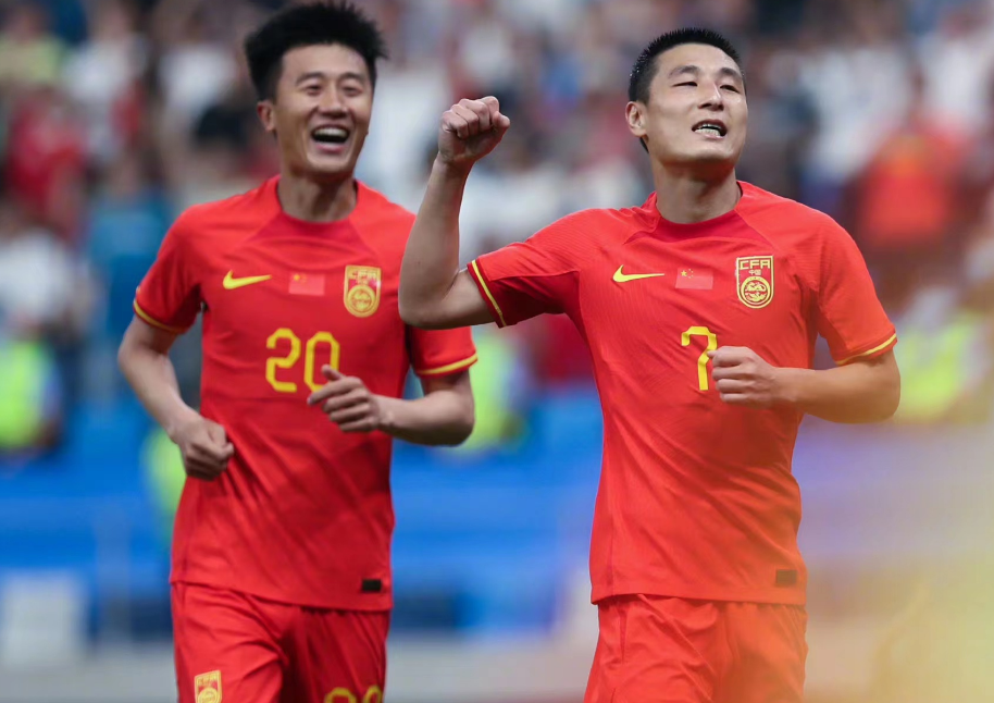 海南队苦战三小时，终取胜利