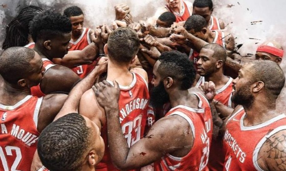 体能好，技术高超，比赛中球员火力全开，场面震撼的简单介绍