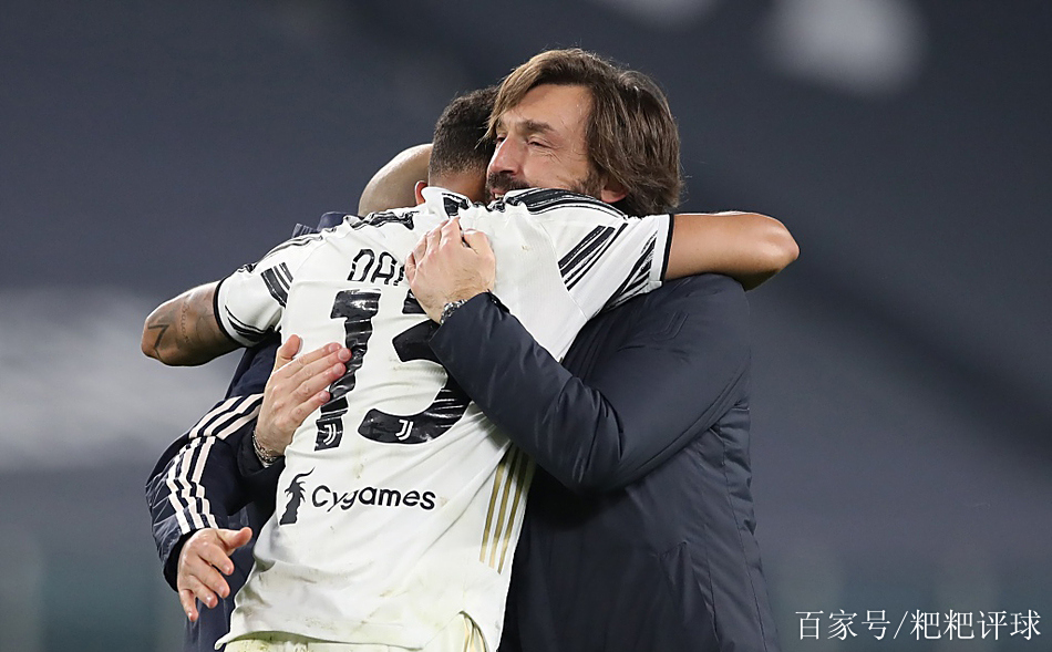 意大利战平波黑，淘汰赛资格依旧未定的简单介绍