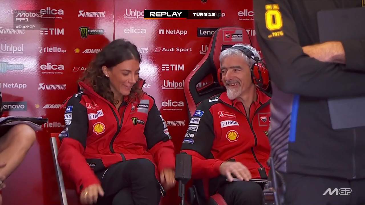 荷兰自行车选手逆袭成功，夺得奖牌的简单介绍