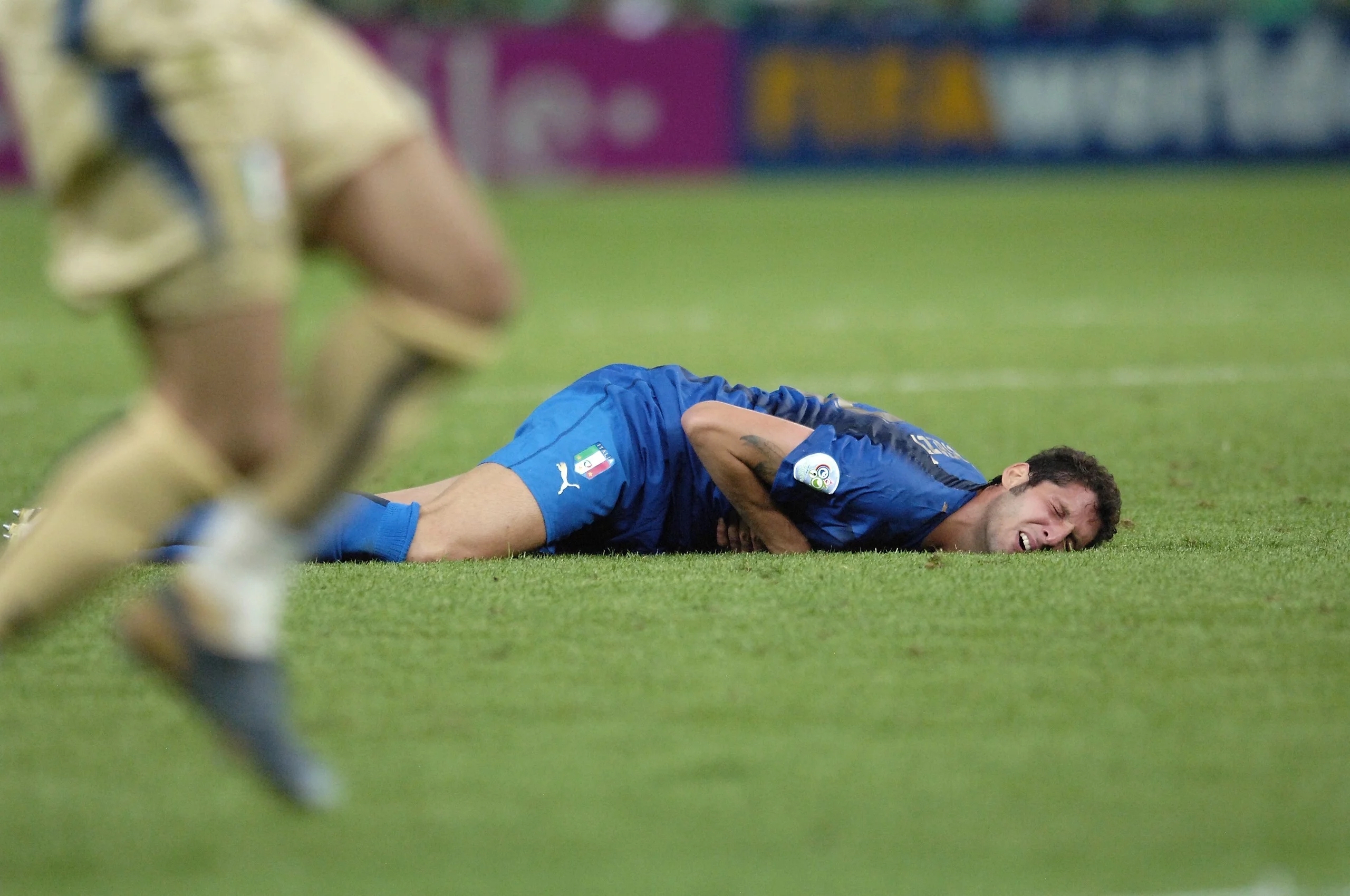 意大利游泳选手夺得个人第一