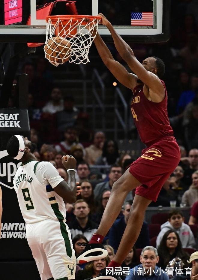 关于雄鹿大胜开拓者，保持不败的信息