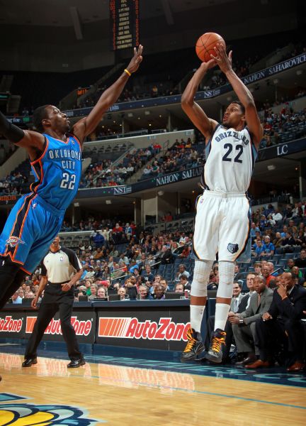 乐鱼体育vip注册-包含雷霆主场击败国王，盖伊出场时间创新高的词条