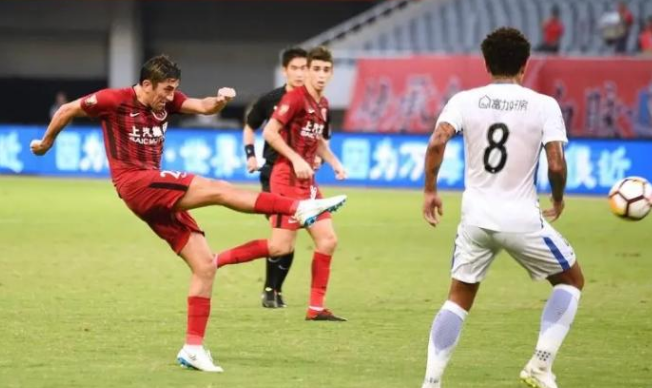 乐鱼体育官网-上海上港连续三场不胜，西甲外援成最大短板的简单介绍