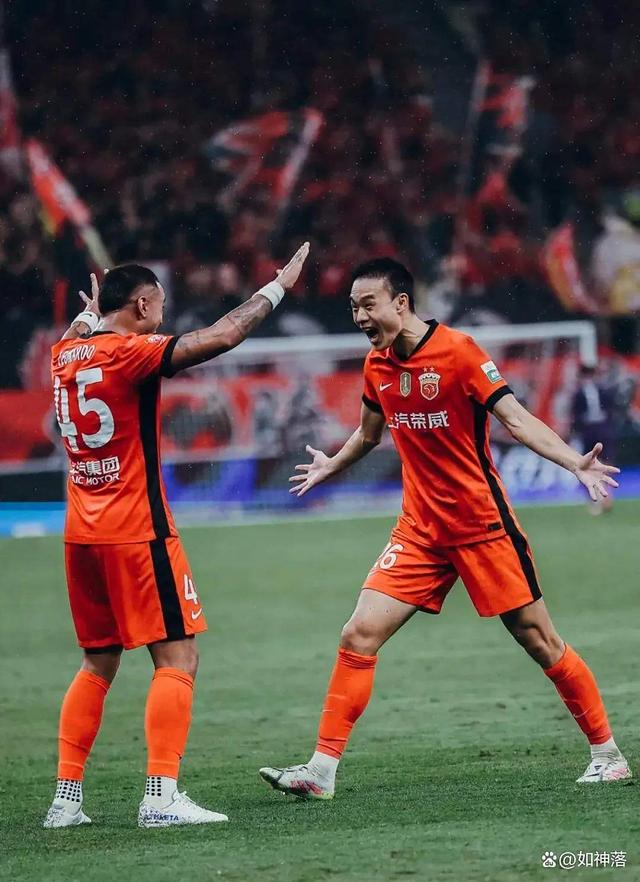 乐鱼体育官方-关于上港主场惜败恒大，遗憾失分的信息