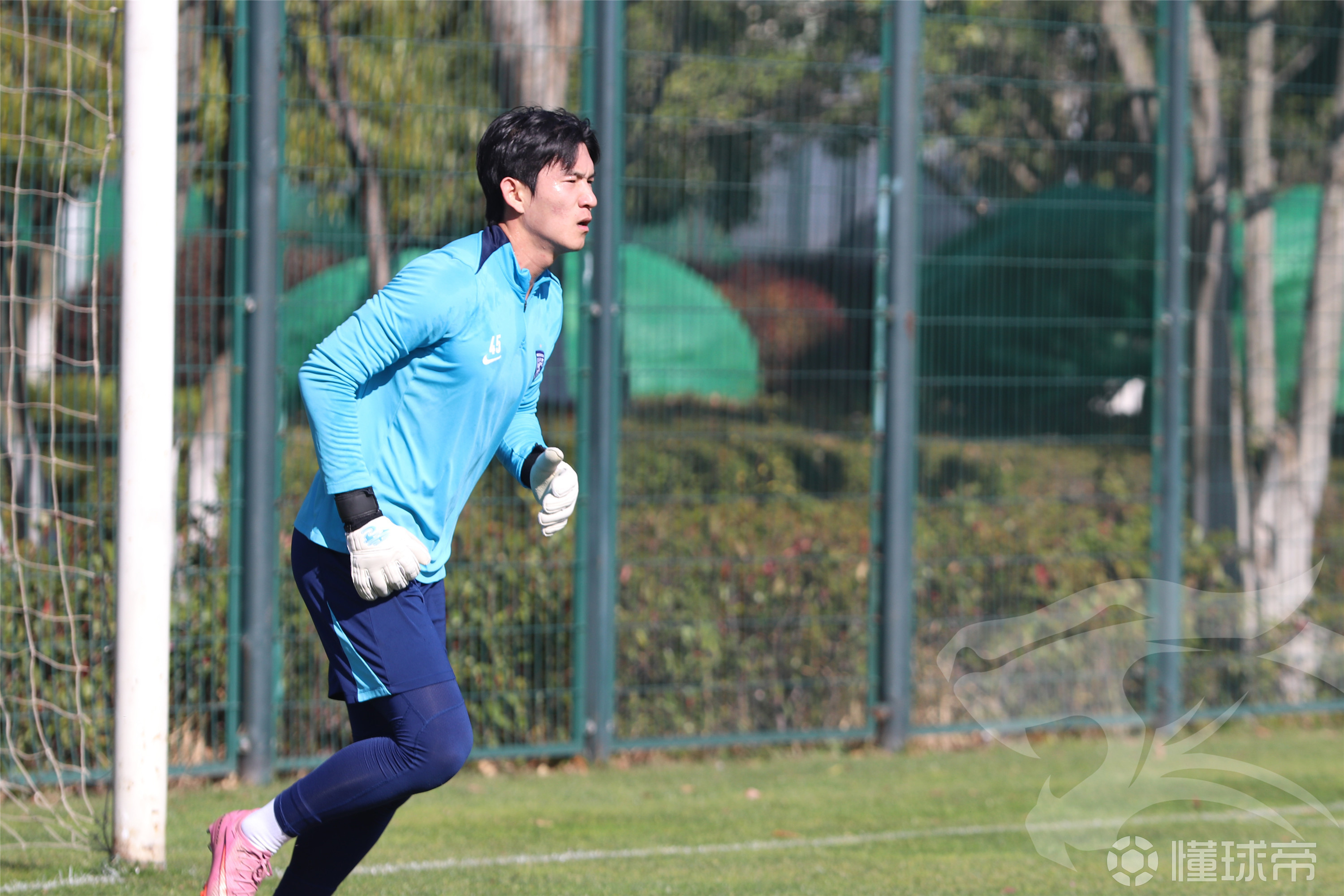 乐鱼体育在线-球队新赛季训练全面展开，备战多场比赛的简单介绍